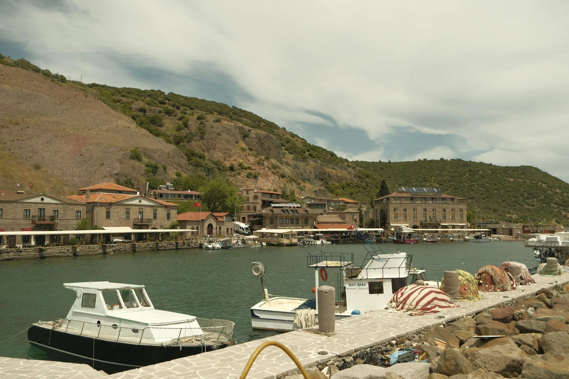 Assos antik limanı